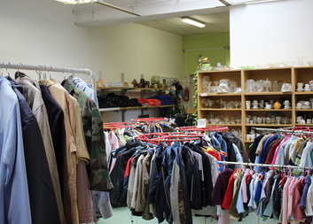 Ukliď šatník! – sbírka nepotřebného, ale stále použitelného oblečení