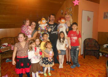 Pomozme Domovu pro matky s dětmi v tísni