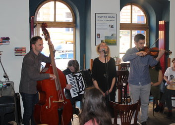 V Inkognitu podpořili matky v tísni