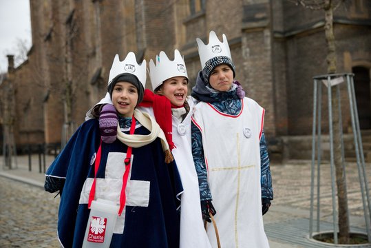 Začala Tříkrálová sbírka. Je novoroční nadějí pro potřebné