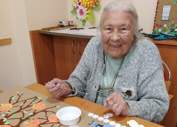 Strom mého života – díla klientů a představení Domova sv. Alžběty