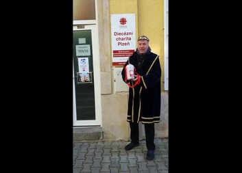 Výzva ředitele Diecézní charity Plzeň k umístění stacionárních pokladniček