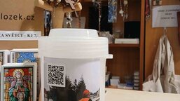 Rozmisťujeme kasičky sbírky Charita pro oběti povodní